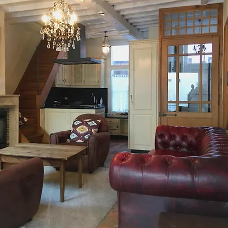 Palmhouse Tatil Evi Brugge